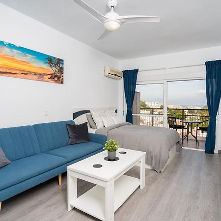 Holiday Rentals Piscina, Playa Parking A 5 Min Caminando Del Puerto De Benalmádena Εξωτερικό φωτογραφία