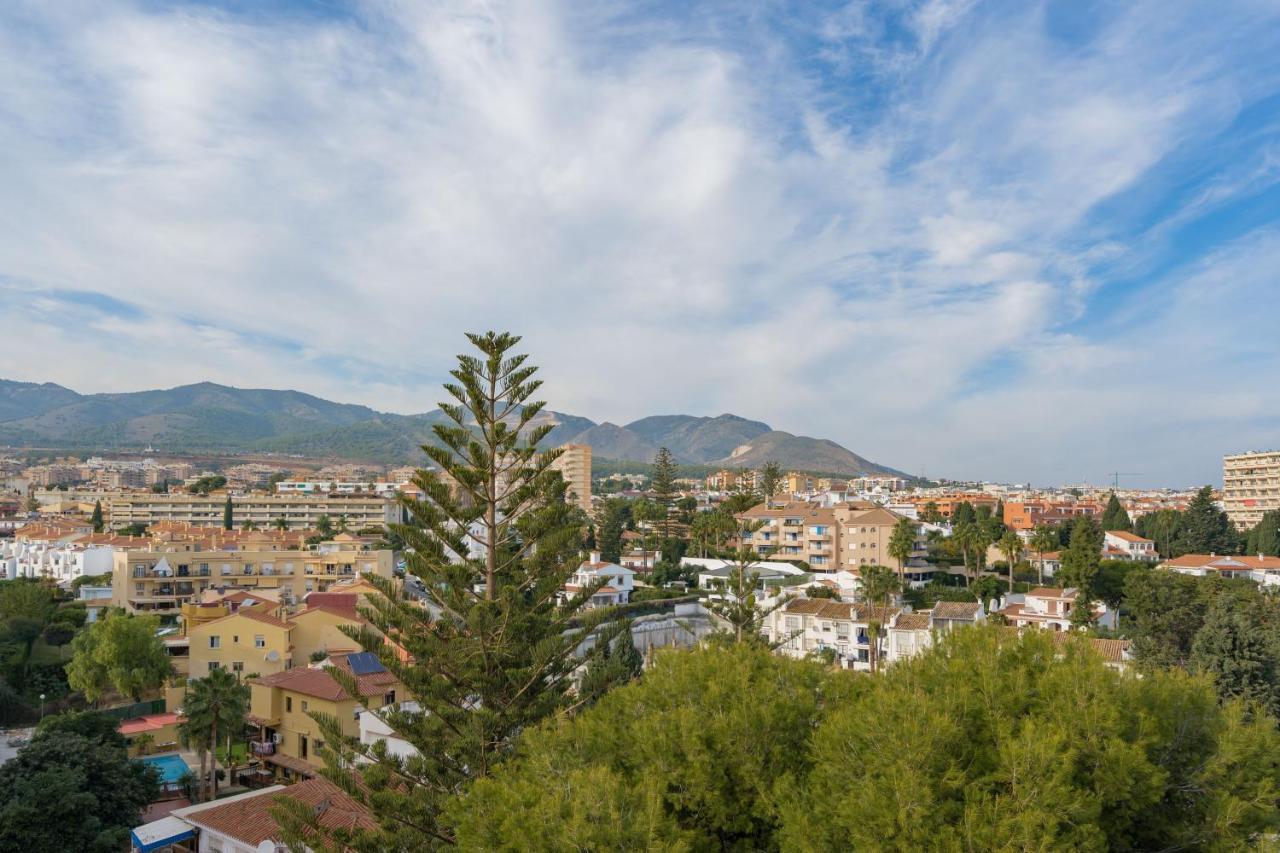Holiday Rentals Piscina, Playa Parking A 5 Min Caminando Del Puerto De Benalmádena Εξωτερικό φωτογραφία