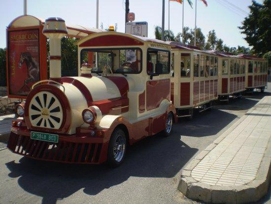 Holiday Rentals Piscina, Playa Parking A 5 Min Caminando Del Puerto De Benalmádena Εξωτερικό φωτογραφία